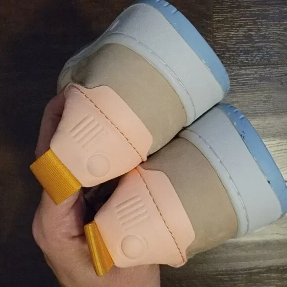 NEW ONCEPT Phoenix Sneaker Womens 8 Electric Sand Pink Tan Blue Leather - Picture 4 of 9